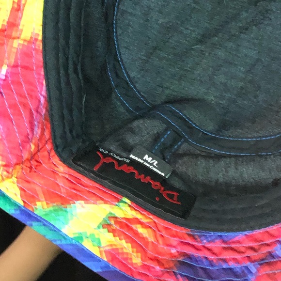 Diamond Bucket hat - Picture 2 of 2